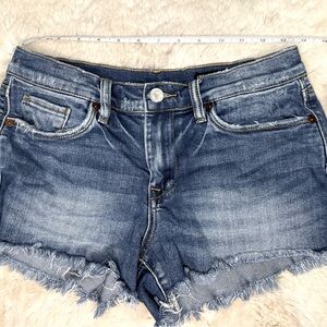 Women’s BlankNYC jeans shorts size 27